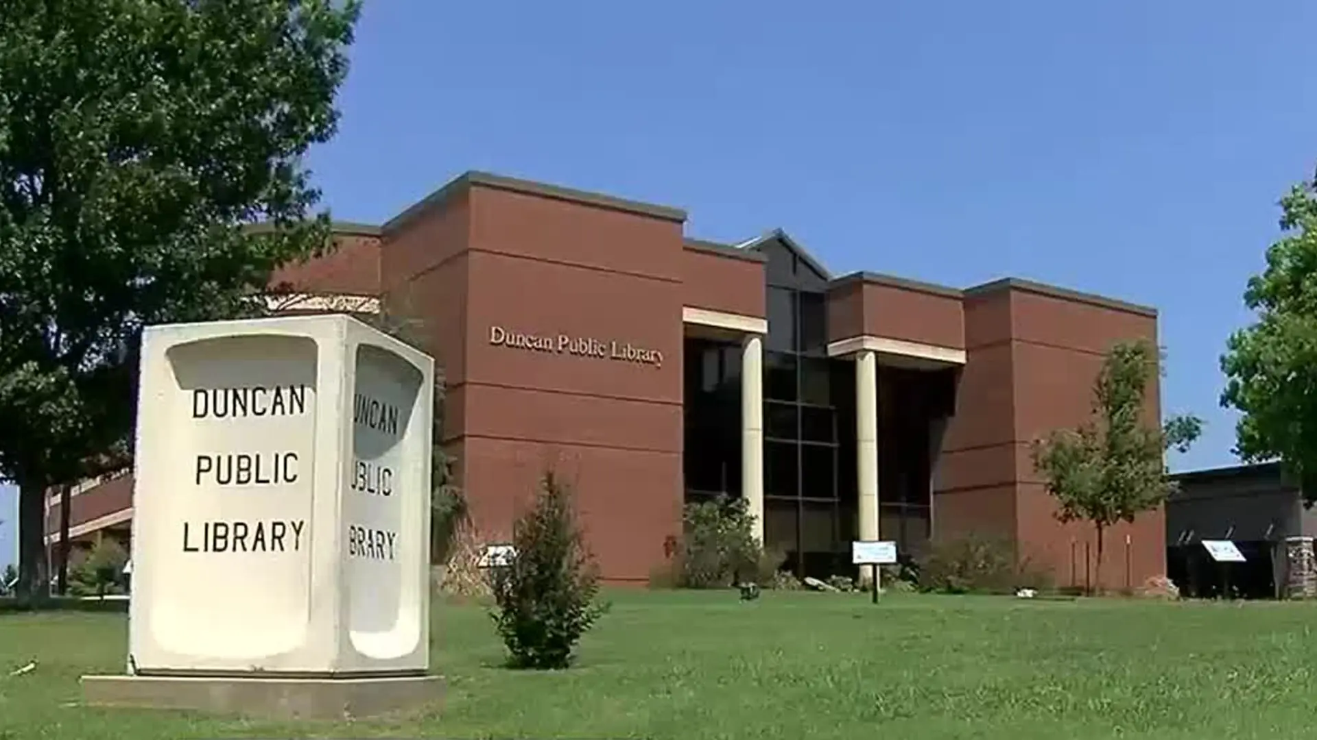 Duncan Public Library